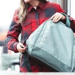Skischoenentas Dakine Boot Bag 30L Black -Skimateriaal Winkel 8 Boot Bag 30L 08300482 5