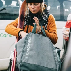 Skischoenentas Dakine Boot Bag 30L Black -Skimateriaal Winkel 9 Boot Bag 30L 08300482